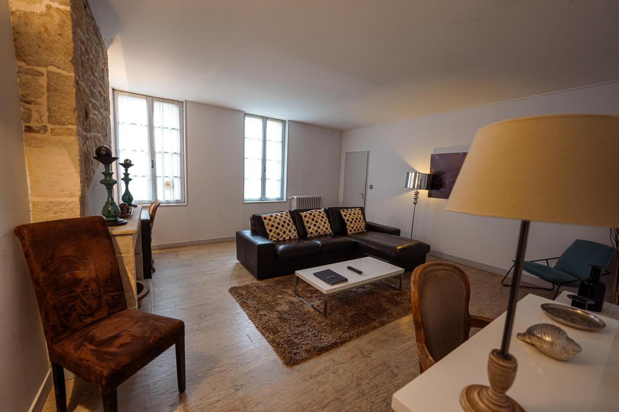 Logis Hostellerie De L'Abbaye Celles-sur-Belle المظهر الخارجي الصورة